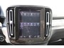 Volvo XC40 T5 Plug-in hybrid Plus Dark | Adaptieve Cruise Control |Interieur Voorverwarming| Rondomzicht Camera| 19"Lichtmetalen velgen| Electrisch bedienbare voorstoelen| Microtech bekleding.