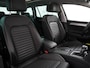 Volkswagen Passat Variant 1.4 TSI PHEV GTE | Digital Cockpit | Leder | Panoramadak | Trekhaak | Zondag Open!