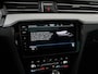 Volkswagen Passat Variant 1.4 TSI PHEV GTE | Digital Cockpit | Leder | Panoramadak | Trekhaak | Zondag Open!