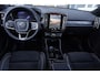Volvo EX40 Single Motor Extended Range Plus Black Ed. 82 kWh | Harman/Kardon | 20" Black Velgen | 360 Camera | Getint Glas | Stoel & Stuurverwarming | Warmtepomp