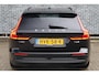 Volvo V60 2.0 T6 Plug-in hybrid AWD Essential | 19" 5-Triple Black Diamond | Climate Pakket | Extra getint glas | parkeersensoren voor + achter | Parkeercamera | Lederen bekleding |