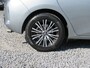 Toyota Auris 1.6 Now, 2e Eig. Parkeersensoren en Navigatie, Cruise en Climate Control