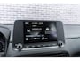 Hyundai Kona 1.6 GDI HEV Comfort | Achteruitrijcamera | LED koplampen | Cruise Control | Apple CarPlay & Android Auto | DAB | Parkeersensor Achter |