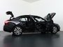 Mercedes-Benz A-klasse 180 Star Edition | Voorstoelen Verwarmd | Grootlicht Assistent | DAB+ Radio | Achteruitrij Camera | 16" Lichtmetalen Velgen