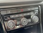 Volkswagen T-Roc 1.5 TSI Style / 18"LMV / NAVI / CAMERA / Dode hoek assistentie