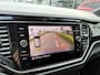 Volkswagen T-Roc 1.5 TSI Style / 18"LMV / NAVI / CAMERA / Dode hoek assistentie