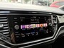 Volkswagen T-Roc 1.5 TSI Style / 18"LMV / NAVI / CAMERA / Dode hoek assistentie