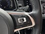 Volkswagen T-Roc 1.5 TSI Style / 18"LMV / NAVI / CAMERA / Dode hoek assistentie