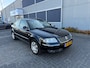 Volkswagen Passat 2.3 V5 Highline Automaat Nav.+ Clima Bj:2003 NAP!