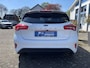 Ford Focus 1.5 EcoBoost Titanium Business Navigatie, Apple carplay/Android auto, Parkeersensoren V+A en camera, Stoel+stuur verwarming, 17" LM-velgen, Cruise controle