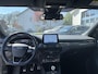 Ford Focus 1.5 EcoBoost Titanium Business Navigatie, Apple carplay/Android auto, Parkeersensoren V+A en camera, Stoel+stuur verwarming, 17" LM-velgen, Cruise controle