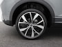 Volkswagen T-Roc R-Line-Edition 1.5 110 kW / 150 pk TSI DSG | Navigatie | 19" Velgen | Adaptieve Cruise Control | App Connect | Stoelverwarming | Draadloze Carplay |