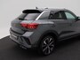 Volkswagen T-Roc R-Line-Edition 1.5 110 kW / 150 pk TSI DSG | Navigatie | 19" Velgen | Adaptieve Cruise Control | App Connect | Stoelverwarming | Draadloze Carplay |