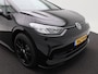 Volkswagen ID.3 Black Edition 52 kWh 170 pk | 19" Lichtmetalen Velgen | Parkeersensoren | Cruise Control Adaptief | App Connect |