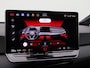 Volkswagen ID.3 Black Edition 52 kWh 170 pk | 19" Lichtmetalen Velgen | Parkeersensoren | Cruise Control Adaptief | App Connect |