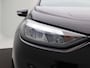 Volkswagen ID.3 Black Edition 52 kWh 170 pk | 19" Lichtmetalen Velgen | Parkeersensoren | Cruise Control Adaptief | App Connect |