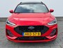 Ford Focus Wagon ST-Line EcoBoost Hybrid 155 pk | Pano | Winter Pack | Camera | Adapt. cruise | Camera | Draadloos Apple Carplay |