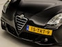 Alfa Romeo Giulietta 1.4 T Sport 170Pk Automaat (NAVIGATIE, CLIMATE, LEDER, XENON, SPORTSTOELEN, BLUETOOTH, CRUISE, NIEUWE APK, NIEUWSTAAT)