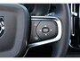 Volvo EX40 Single Motor Extended Range Plus 82 kWh IntelliSafe Assist & Surround - Parkeercamera achter - Voorstoelen elektrisch bedienbaar - Verwarmde voorstoelen & stuur - Parkeersensoren voor & achter - Warmtepomp - Draadloze tel. lader - 19' LMV