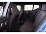 Volvo EX40 Single Motor Extended Range Plus 82 kWh IntelliSafe Assist & Surround - Parkeercamera achter - Voorstoelen elektrisch bedienbaar - Verwarmde voorstoelen & stuur - Parkeersensoren voor & achter - Warmtepomp - Draadloze tel. lader - 19' LMV