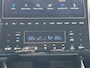 Hyundai Tucson 1.6 T-GDI PHEV 265pk Premium Sky 4WD / 100% Dealer onderhouden / Trekgewicht 1.350 kg / Elektrisch Glazen schuif- en kanteldak / Elektrische achterklep / Camera 360° / Apple Carplay & Android Auto / Stuur- en stoelverwarming voor en achter / Stoelverkoeling / Krell Soundsystem / Adaptieve Cruise Control / Parkeersensoren voor en achter / Keyless Entry / Ski-luik