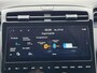 Hyundai Tucson 1.6 T-GDI PHEV 265pk Premium Sky 4WD / 100% Dealer onderhouden / Trekgewicht 1.350 kg / Elektrisch Glazen schuif- en kanteldak / Elektrische achterklep / Camera 360° / Apple Carplay & Android Auto / Stuur- en stoelverwarming voor en achter / Stoelverkoeling / Krell Soundsystem / Adaptieve Cruise Control / Parkeersensoren voor en achter / Keyless Entry / Ski-luik