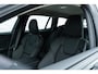Volvo V60 T6 AWD 350 pk Plug-in hybrid Essential | Op voorraad | Moritz Leder Charcoal | 18" Diamond Black velgen | Verw.stoelen V+A | Park Assist V+A