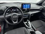 Toyota Yaris Cross 1.5 Hybrid Dynamic Apple Carplay / Adroid Auto | Stoelverwarming | Parkeersensoren | Navigatie | 17 inch