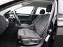 Volkswagen Passat Variant 1.5 TSI Business 150 PK | Automaat | Navigatie | Climatronic | Apple Carplay | Adaptieve Cruise Control | Achteruitrijcamera | Parkeersensoren voor- en achter | Elektrische achterklep | Digitale cockpit | Lendensteun |