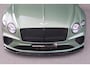 Bentley Continental GTC 4.0 V8 | 22" SPEED DESIGN | ALPINE GREEN | NEW BENTLEY SERVICE | SPORTUITLAAT | NEKVERWARMING | STUURWIELVERWARMING | STOELKOELING/VERWARMING | STOELMASSAGE | BLACK SPECIFICATION | APPLE CARPLAY | DAB | WARMTEWEREND GLAS | KEYLESS ENTRY/START | ETC.