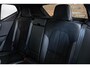 Volvo XC40 T2 Automaat R-Design Parkeer Camera| Park Assist voor en Achter| 19"Lichtmetalen Velgen| Verwarmbare Voorstoelen| Verwarmbaar Stuurwiel.