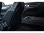 Volvo XC40 T2 Automaat R-Design Parkeer Camera| Park Assist voor en Achter| 19"Lichtmetalen Velgen| Verwarmbare Voorstoelen| Verwarmbaar Stuurwiel.