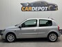Renault Clio 1.6-16V Initiale