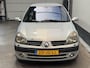 Renault Clio 1.6-16V Initiale