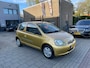 Toyota Yaris 1.0-16V VVT-i Sol 1e Eigenaar! Trekhaak NAP APK