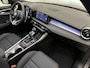 Alfa Romeo Tonale SUV Veloce Hybrid 280 pk Automaat | Navigatie | Panoramadak | Rondomzicht Camera | Lederen Bekleding | Voorstoelen Verwarmd | Verwarmd Lederen Sportstuur | Elektrische Achterklep met Sensor | Matrix LED Koplampen | Dodehoek Detectie | Adaptieve Cruise Control | 20" Lichtmetalen Velgen | Apple Carplay/Android Auto |