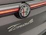 Alfa Romeo Tonale SUV Veloce Hybrid 280 pk Automaat | Navigatie | Panoramadak | Rondomzicht Camera | Lederen Bekleding | Voorstoelen Verwarmd | Verwarmd Lederen Sportstuur | Elektrische Achterklep met Sensor | Matrix LED Koplampen | Dodehoek Detectie | Adaptieve Cruise Control | 20" Lichtmetalen Velgen | Apple Carplay/Android Auto |