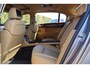 Bentley Continental Flying Spur 6.0 W12 561PK Nl auto|Schuifdak|Carplay|Luxe leder|Soft close|Luchtvering|incl. Btw|Nw Prijs 248.000|Luchtvering|Youngtimer
