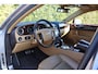 Bentley Continental Flying Spur 6.0 W12 561PK Nl auto|Schuifdak|Carplay|Luxe leder|Soft close|Luchtvering|incl. Btw|Nw Prijs 248.000|Luchtvering|Youngtimer