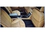 Bentley Continental Flying Spur 6.0 W12 561PK Nl auto|Schuifdak|Carplay|Luxe leder|Soft close|Luchtvering|incl. Btw|Nw Prijs 248.000|Luchtvering|Youngtimer