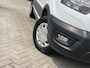 Ford E-Transit 350 L2H2 Trend 68 kWh 184pk | ZUID | Pro Power on board | Navigatie | Adaptieve Cruise |  Digitale binnenspiegel | Laadruimtebescherming | Reservewiel | H7 batterij | LED laadruimteverlichting