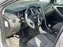 Hyundai i30 1.6 GDI i-Vision / Eerste eigenaar / Trekhaak / 1400KG Trekgewicht / Navigatie / Achteruitrij Camera / Parkeersensoren V+A /