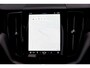 Volvo XC60 T6 350PK AUT8 Recharge AWD Plus Dark | 360 Graden Camera | Trekhaak | Parkeersensoren | Verwarmbare Voor- En Achterstoelen | Apple Carplay/Android Auto | Navigatiesysteem | Panorama Dak | Electronic Climate Control | Draadloze Telefoonlader | Rijstrooksensor Met Correctie | Verwarmbaar Stuurwiel | Keyless Entry