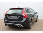 Volvo V60 T3 Automaat Nordic+ Sport | Navigatie| R-design| Standkachel| Stoeverwarming voor| Trekhaak| Bi-Xenon koplampen|