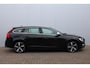 Volvo V60 T3 Automaat Nordic+ Sport | Navigatie| R-design| Standkachel| Stoeverwarming voor| Trekhaak| Bi-Xenon koplampen|