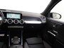 Mercedes-Benz EQB 250 AMG Line 7p. 67 kWh Panoramadak, 7 persoons, stoelen met memory, head-up display