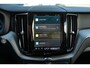 Volvo XC60 2.0 T6 Plug-in hybrid AWD Plus Dark Panoramadak | Verwarmbare voorstoelen + Stuurwiel | 360 Graden Parkeercamera | Google Infotainment