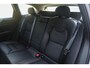 Volvo XC60 2.0 T6 Plug-in hybrid AWD Plus Dark Panoramadak | Verwarmbare voorstoelen + Stuurwiel | 360 Graden Parkeercamera | Google Infotainment