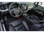 Volvo XC60 2.0 T6 Plug-in hybrid AWD Plus Dark Panoramadak | Verwarmbare voorstoelen + Stuurwiel | 360 Graden Parkeercamera | Google Infotainment