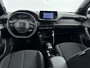 Peugeot e-2008 SUV Style 50 kWh 136 pk | ACCU 100% | Fase 3 | Navigatie | Camera | Led